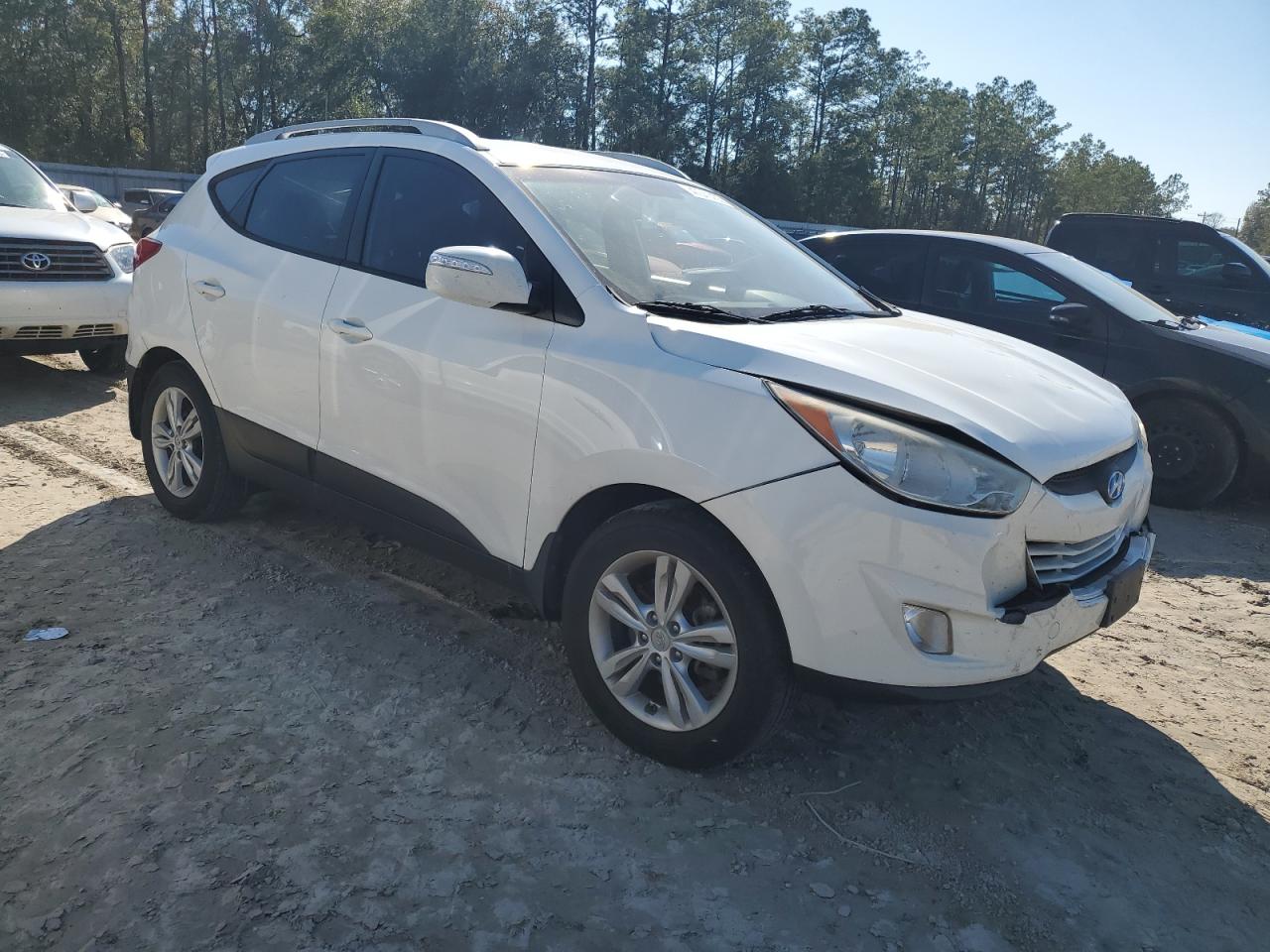 2013 Hyundai Tucson VIN KM8JU3AC1DU595390 Copart auction photo, front end damage thumbnail 4