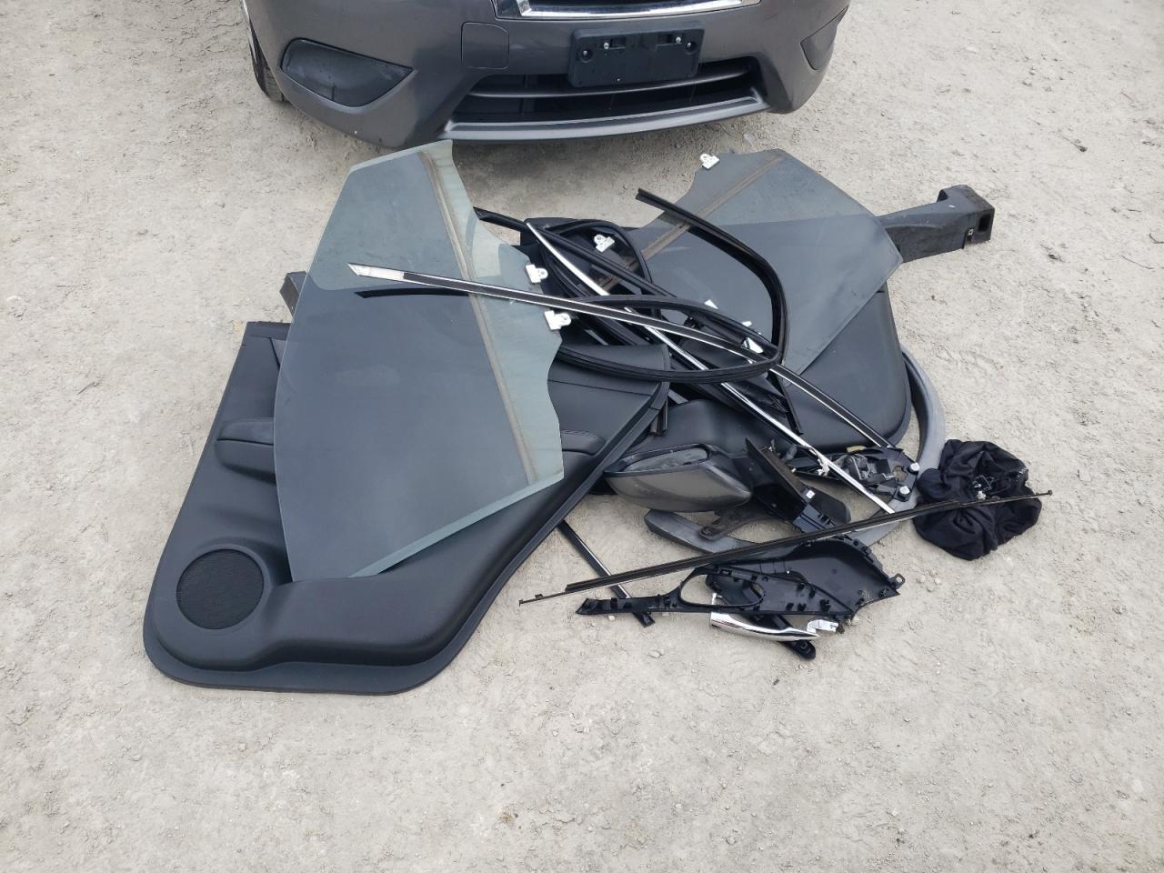2017 Nissan Rogue VIN JN8AT2MV2HW277923 Copart auction photo, side / front end damage thumbnail 13