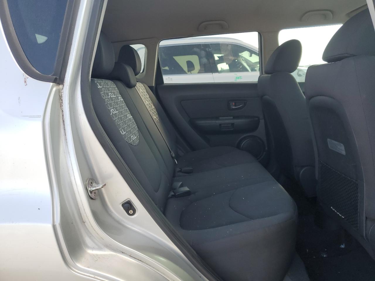 2011 KIA Soul VIN KNDJT2A21B7711840 Copart auction photo, rear end damage thumbnail 10