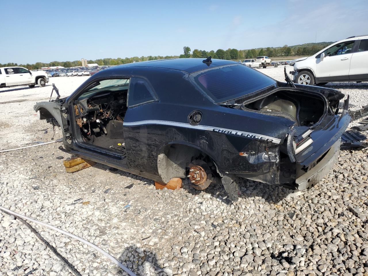 2015 Dodge Challenger VIN 2C3CDZBG5FH704591 Copart auction photo, stripped damage thumbnail 2