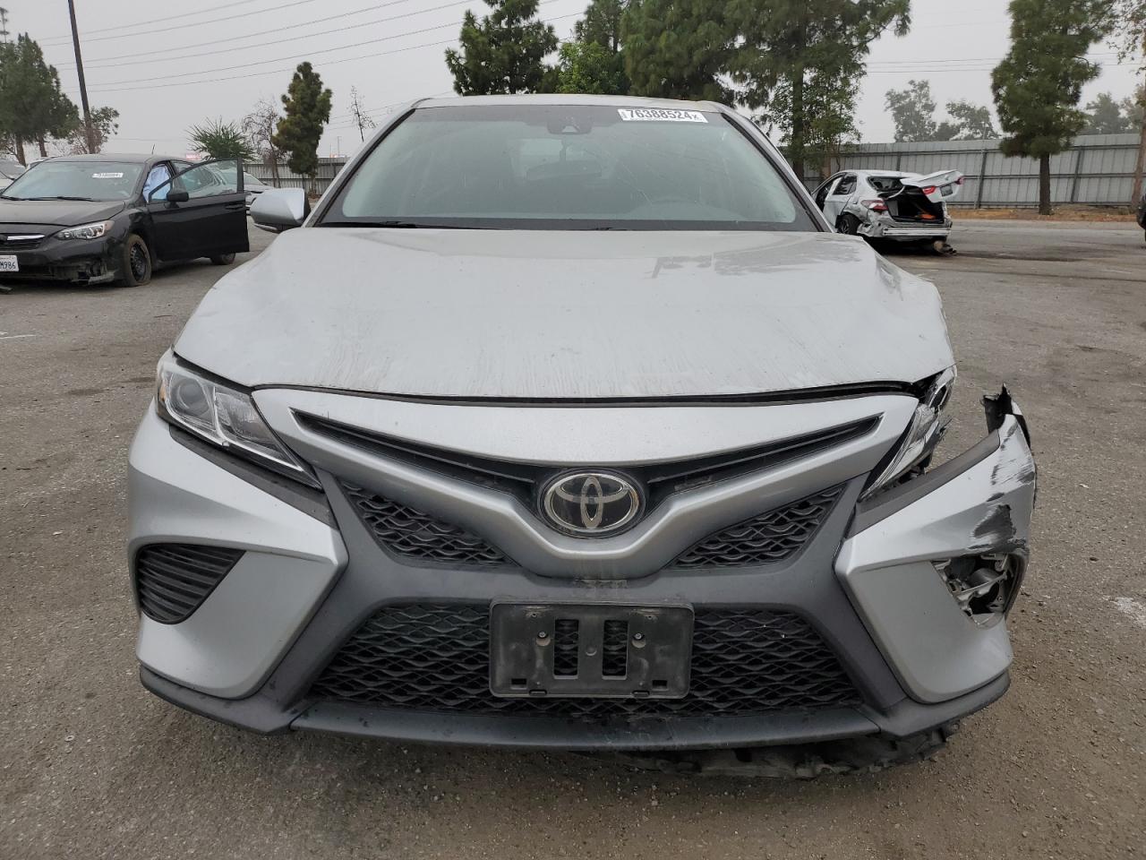 2018 Toyota Camry VIN 4T1B11HKXJU038522 Copart auction photo, all over / side damage thumbnail 5