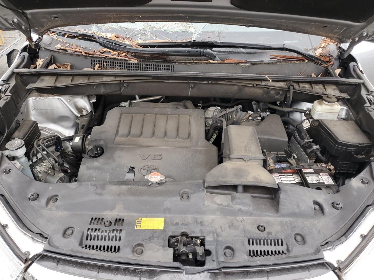 2016 Toyota Highlander VIN 5TDJKRFH2GS501575 Copart auction photo, top/roof damage thumbnail 12