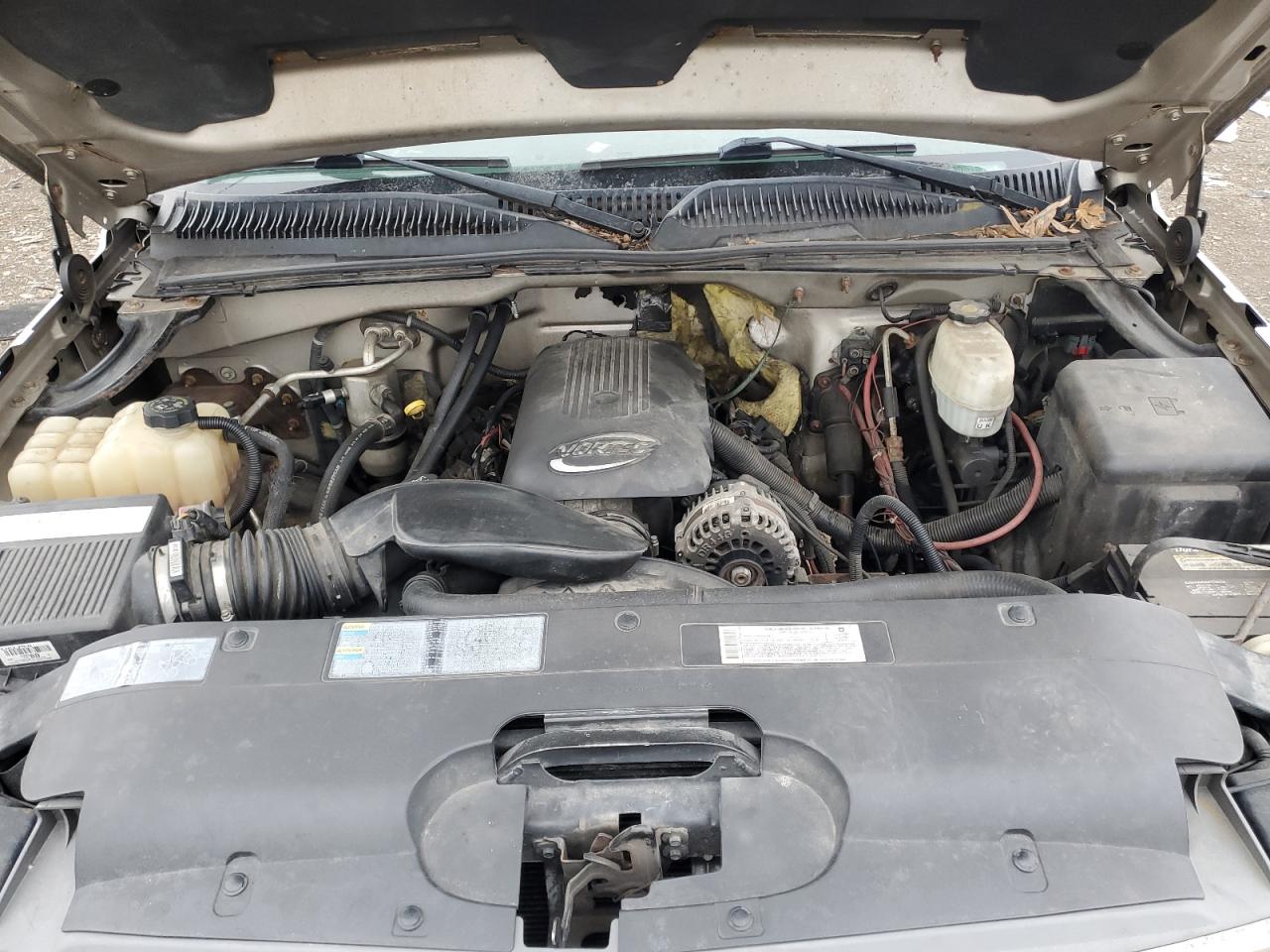 2005 Chevrolet Silverado VIN 1GCHK24UX5E179647 Copart auction photo, rear end damage thumbnail 12