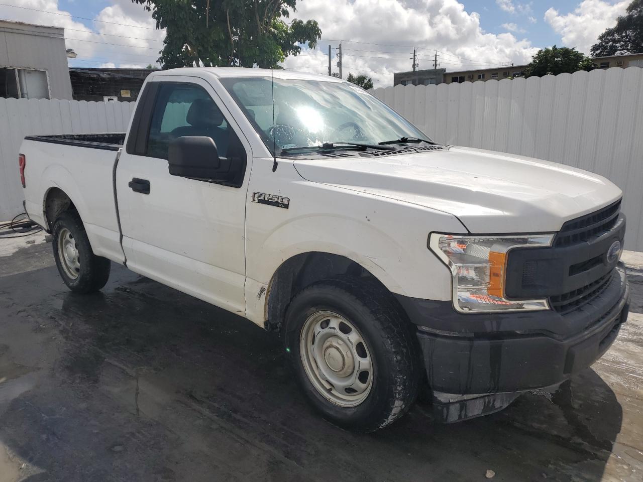 2019 Ford F-150 VIN 1FTMF1CB2KKD57237 Copart auction photo, minor dent/scratches damage thumbnail 4