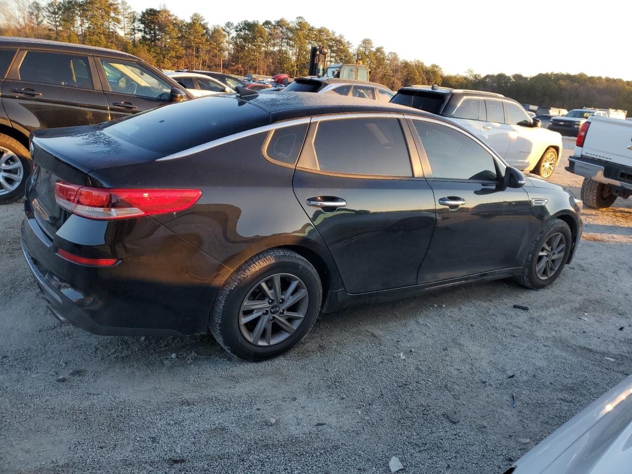 2020 KIA Optima VIN 5XXGT4L30LG439334 Copart auction photo, normal wear damage thumbnail 3