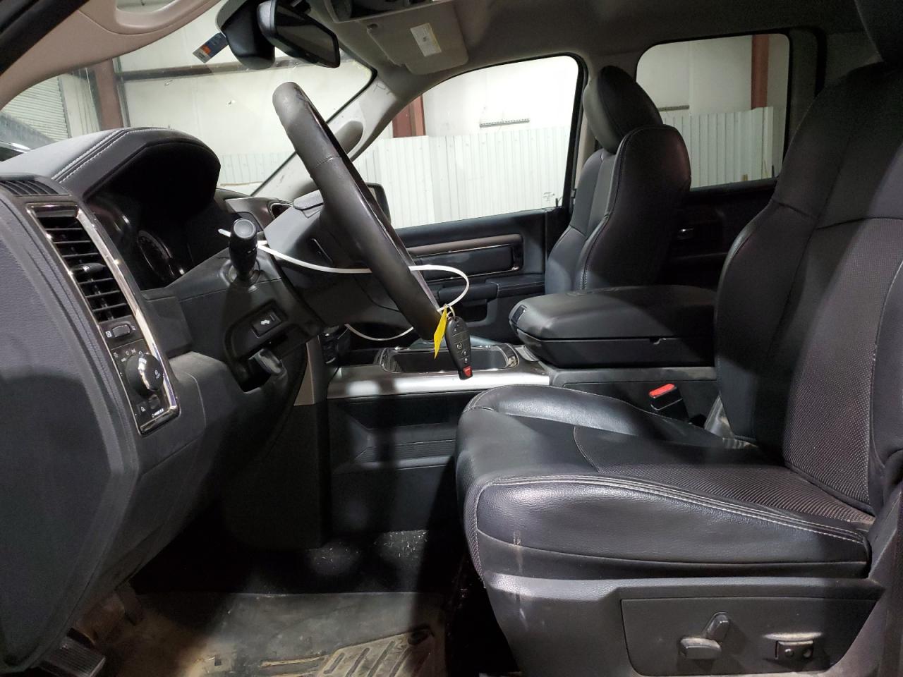 2017 RAM 1500 VIN 1C6RR7HTXHS722636 Copart auction photo, front end / minor dent/scratches damage thumbnail 7