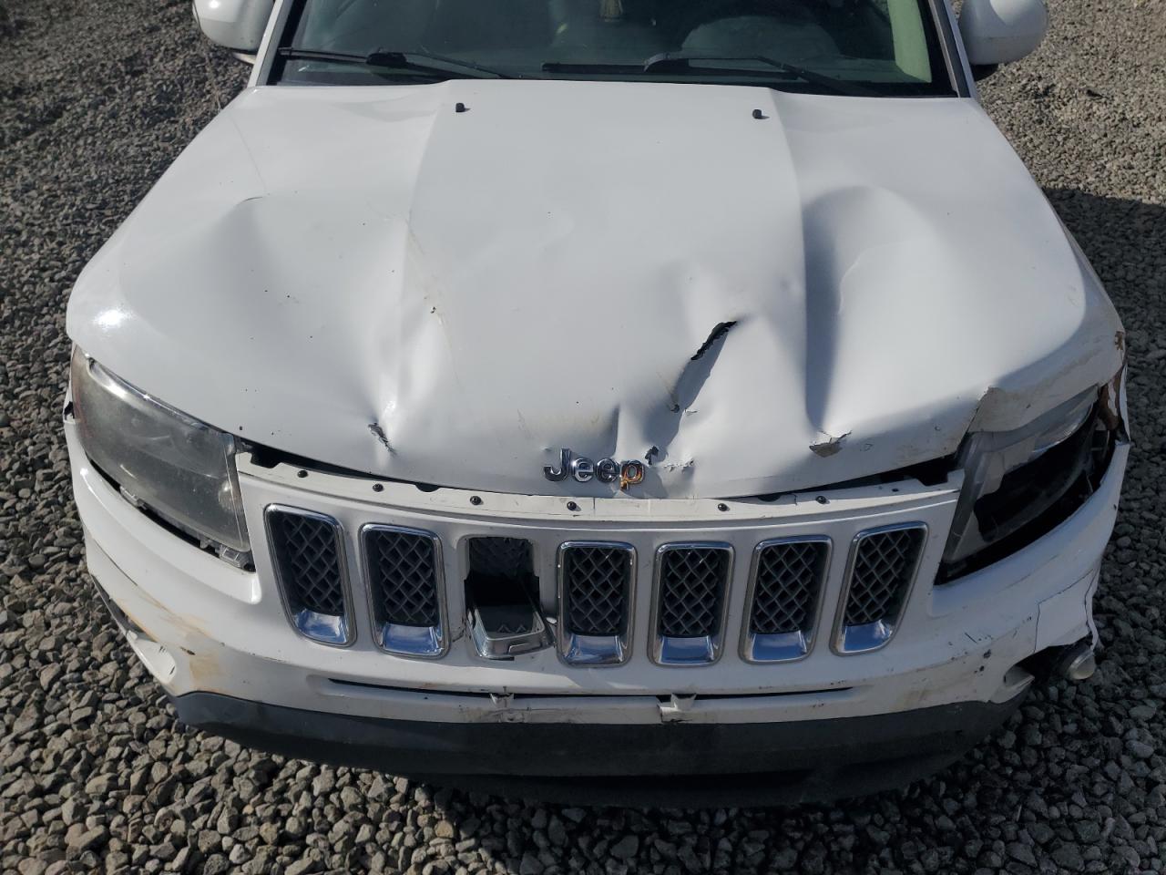 2016 Jeep Compass VIN 1C4NJDEBXGD617414 Copart auction photo, front end damage thumbnail 11