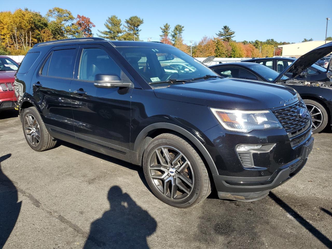 2018 Ford Explorer VIN 1FM5K8GT5JGA10901 Copart auction photo, rear end / minor dent/scratches damage thumbnail 4