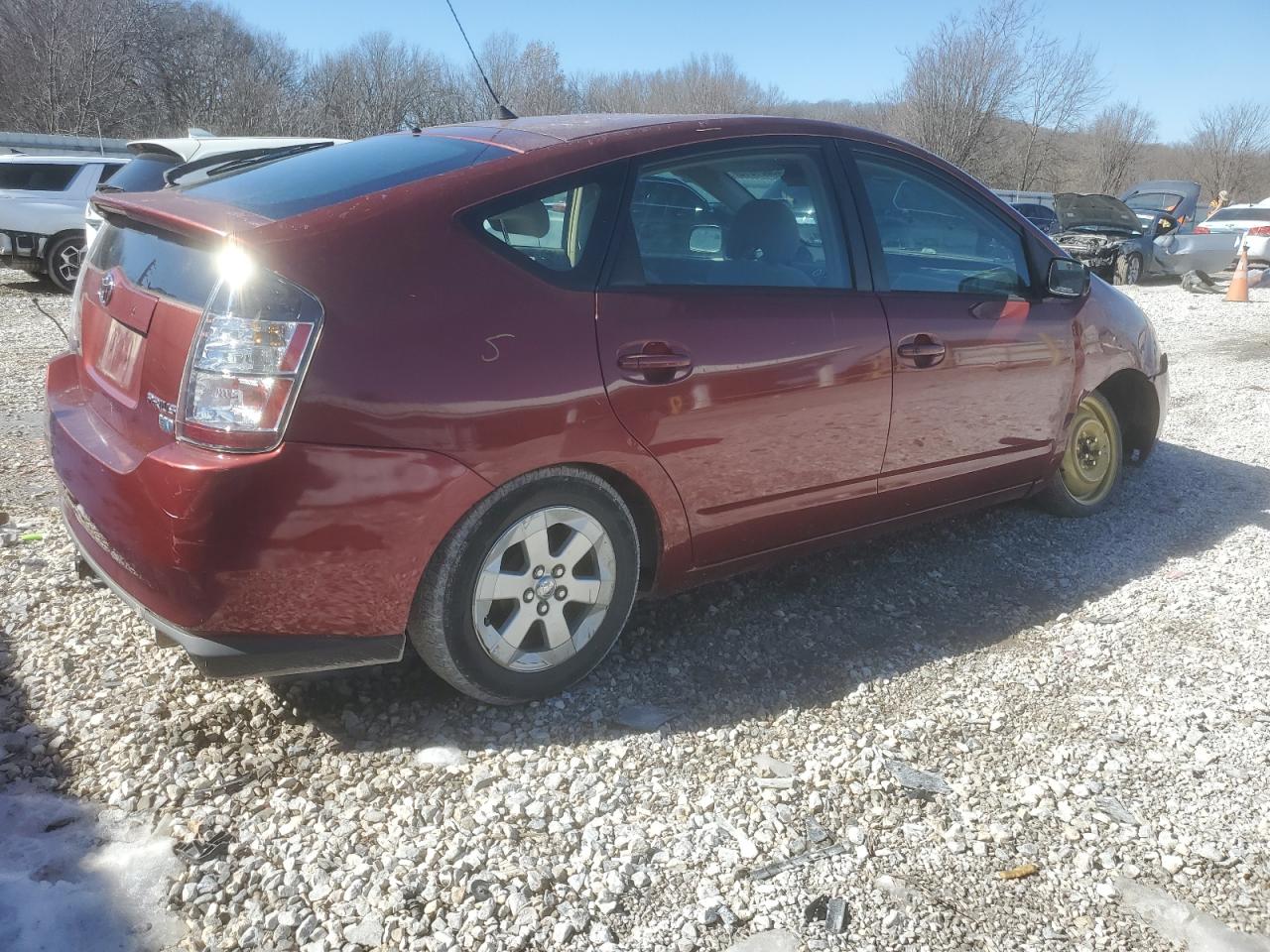 2005 Toyota Prius VIN JTDKB20U053125989 Copart auction photo, front end / minor dent/scratches damage thumbnail 3