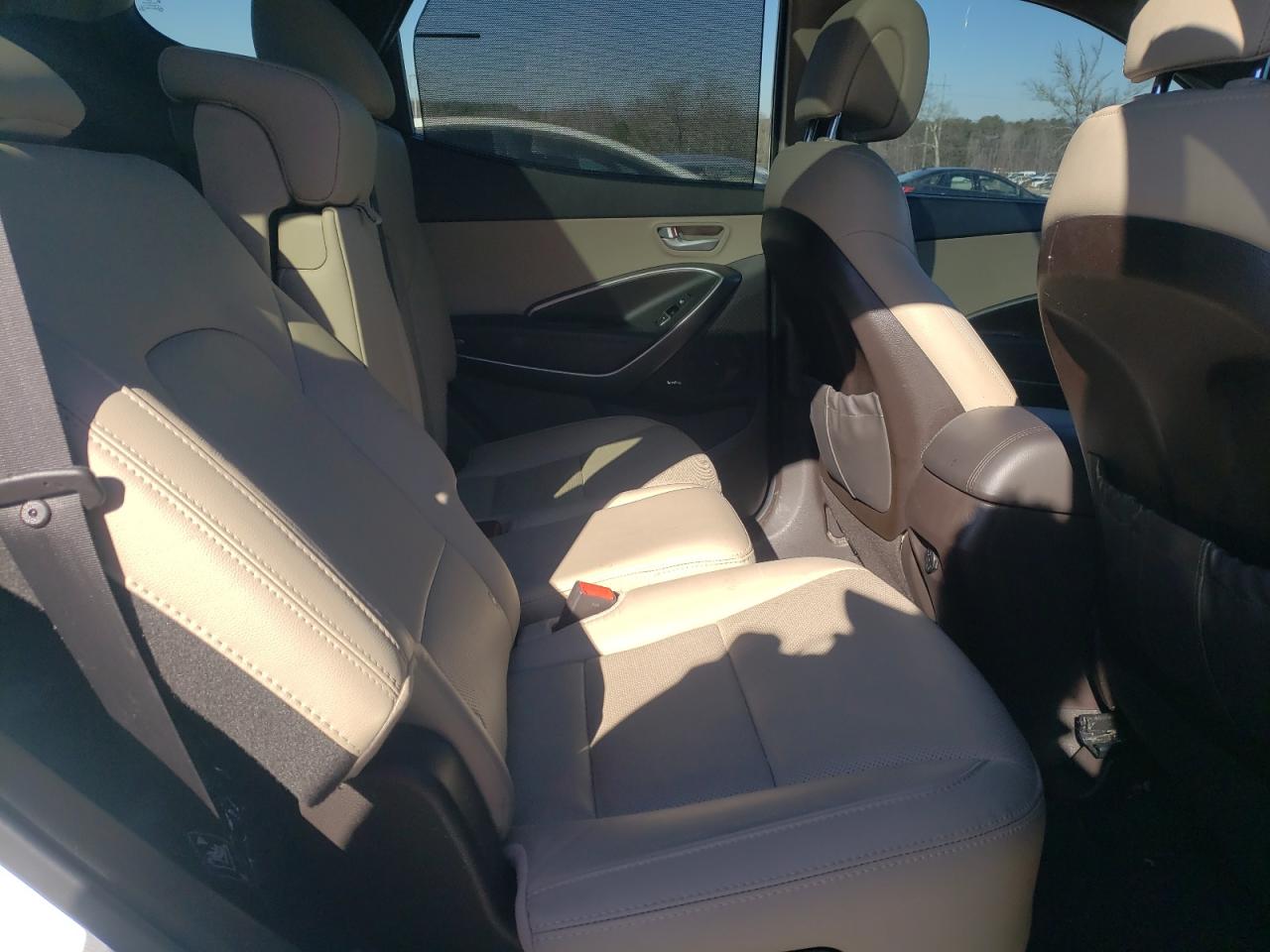2017 Hyundai Santa Fe VIN 5XYZU3LB9HG460080 Copart auction photo, front end damage thumbnail 11