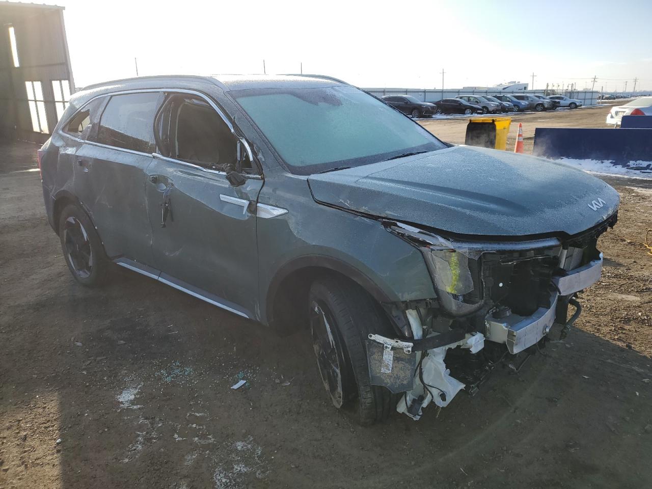 2025 KIA Sorento VIN KNDRHDJG4S5317451 Copart auction photo, side / front end damage thumbnail 4