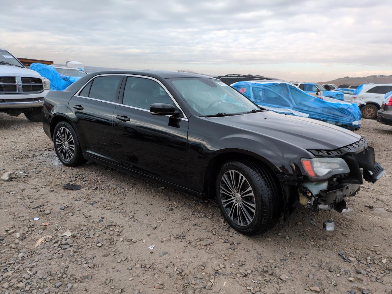 2012 Chrysler 300 VIN 2C3CCAJT4CH137207 Copart auction photo, front end / side damage thumbnail 4