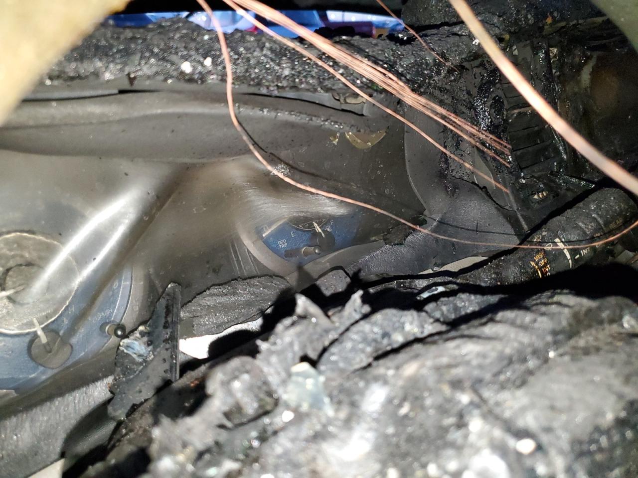 2015 Toyota Sienna VIN 5TDYK3DC3FS646478 Copart auction photo, burn damage thumbnail 9