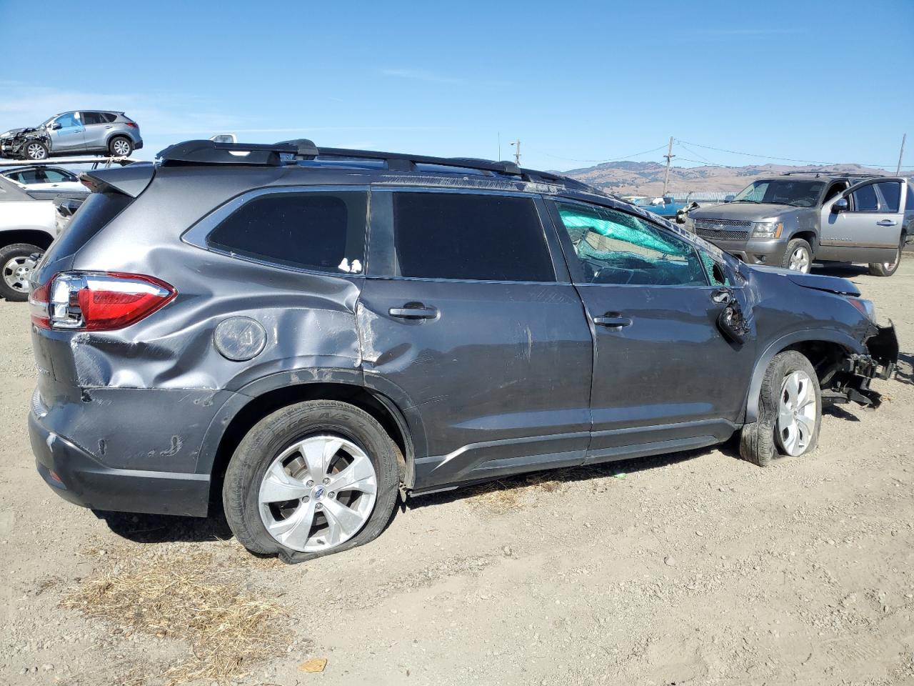 2019 Subaru Ascent VIN 4S4WMAAD6K3423555 Copart auction photo, rollover damage thumbnail 3
