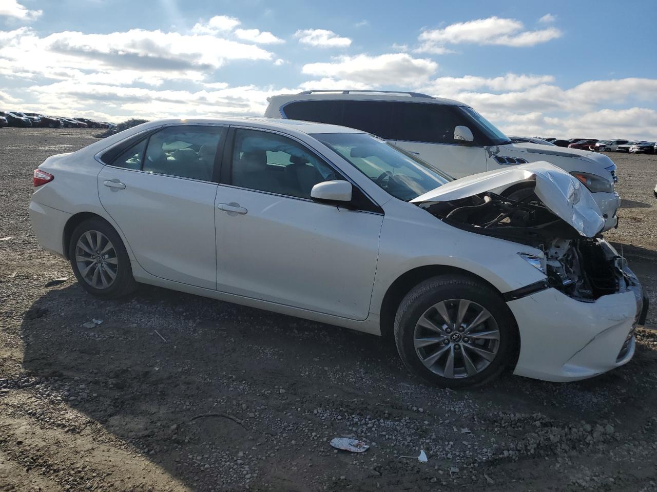 2016 Toyota Camry VIN 4T1BF1FK9GU601296 Copart auction photo, front end / minor dent/scratches damage thumbnail 4