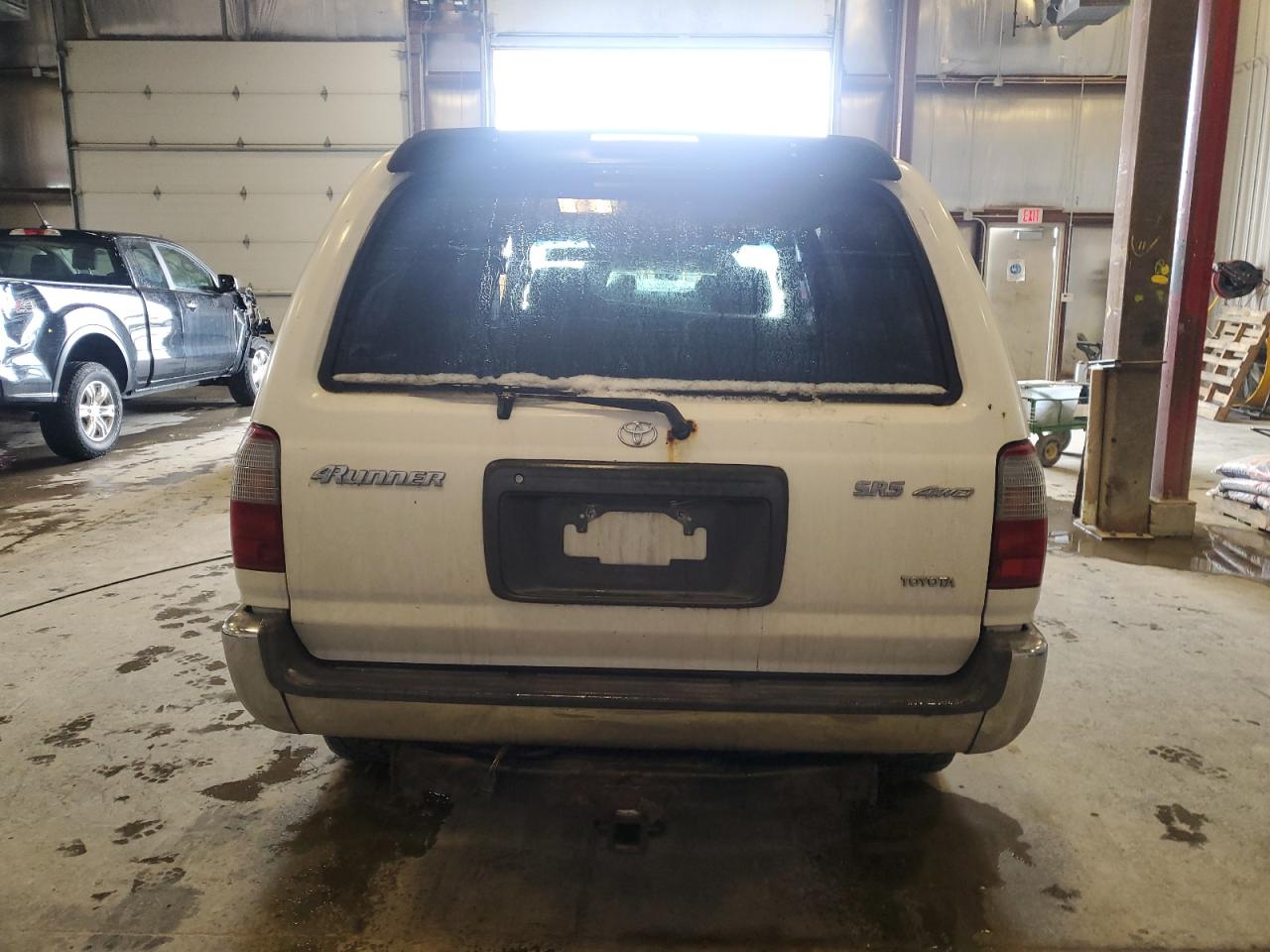 1999 Toyota 4Runner VIN JT3HN86R2X0217203 Copart auction photo, front end damage thumbnail 6