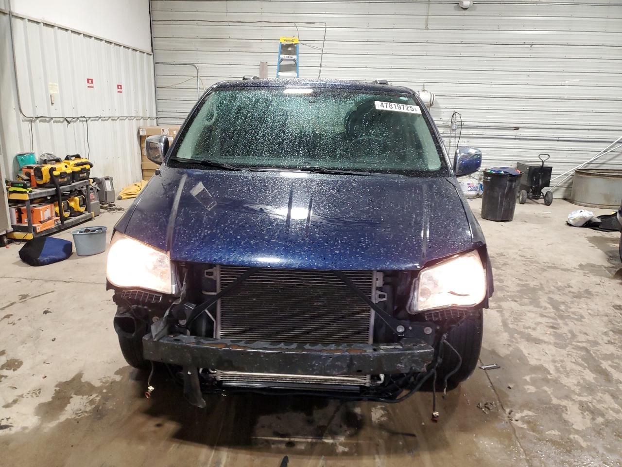 2012 Chrysler Town & Country VIN 2C4RC1CG6CR229595 Copart auction photo, front end damage thumbnail 5