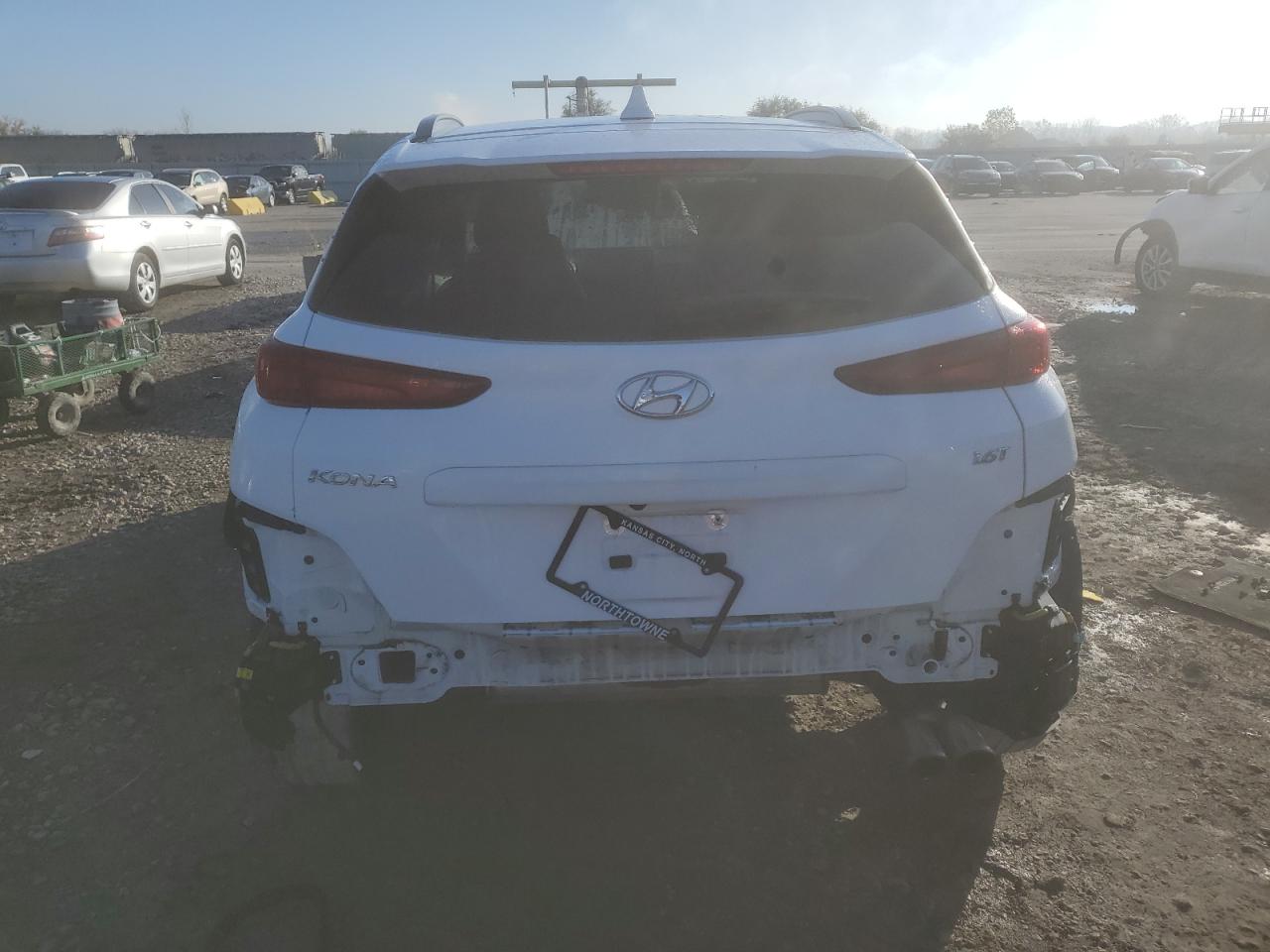 2022 Hyundai Kona VIN KM8K33A39NU868696 Copart auction photo, all over damage thumbnail 6