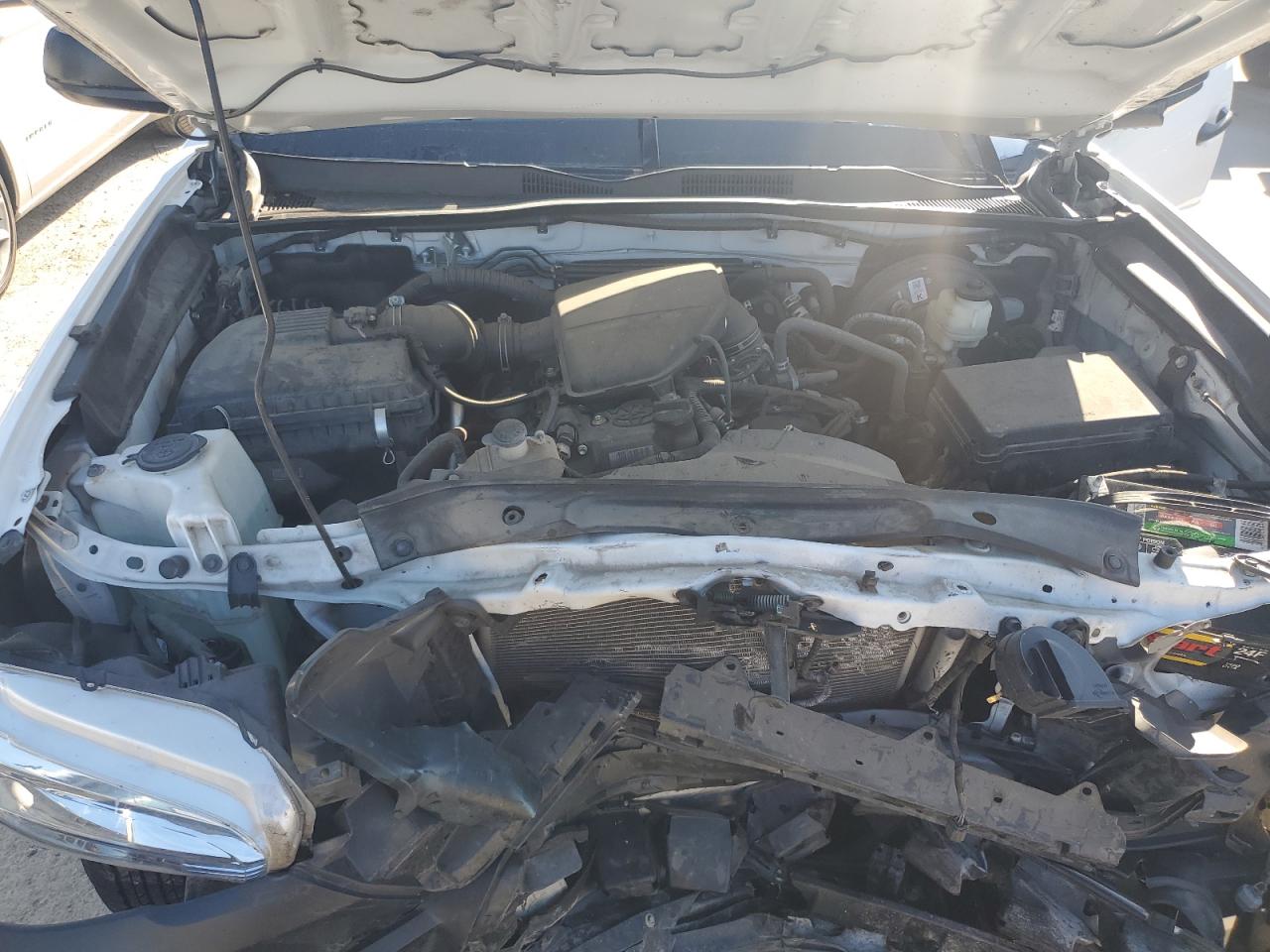 2019 Toyota Tacoma VIN 5TFRX5GN0KX134650 Copart auction photo, front end damage thumbnail 12