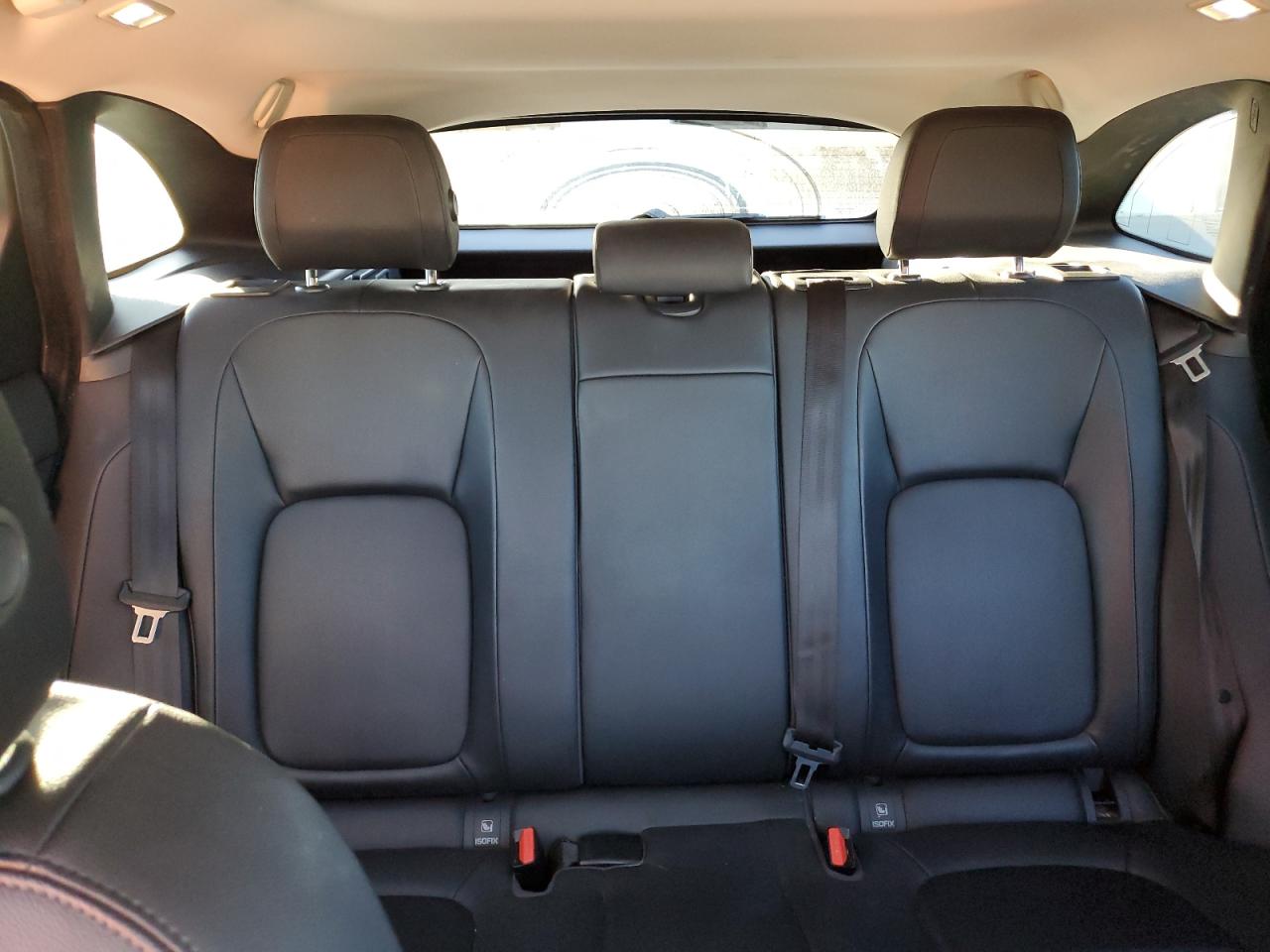 2018 Jaguar F-Pace VIN SADCJ2FN1JA277815 Copart auction photo, minor dent/scratches damage thumbnail 10