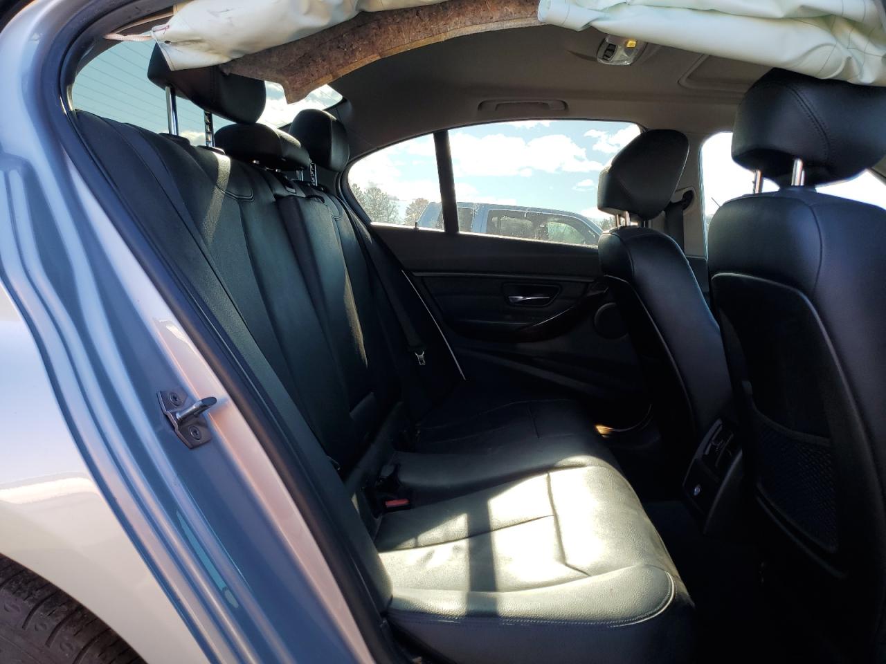 2015 BMW 3er VIN WBA3A5C58FF611010 Copart auction photo, side / rear end damage thumbnail 10