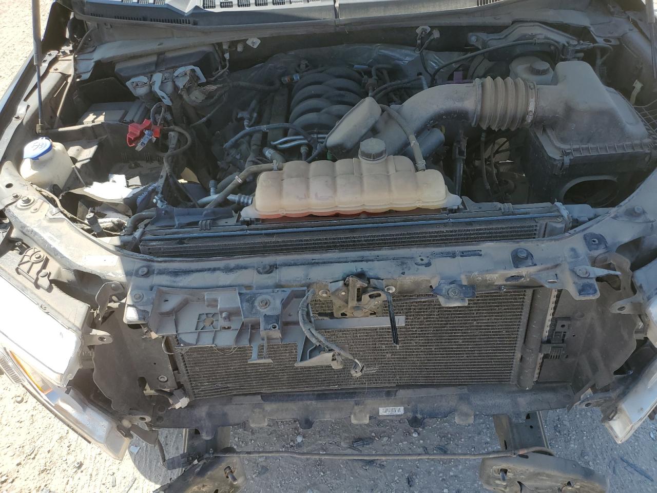 2018 Ford F-150 VIN 1FTEW1E54JKF33909 Copart auction photo, front end / mechanical damage thumbnail 12