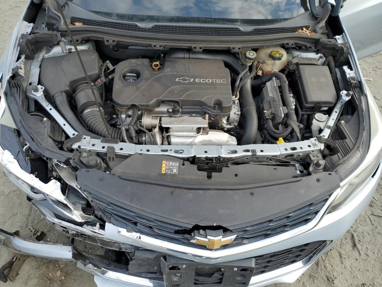 2017 Chevrolet Cruze VIN 1G1BE5SM2H7231033 Copart auction photo, front end damage thumbnail 13