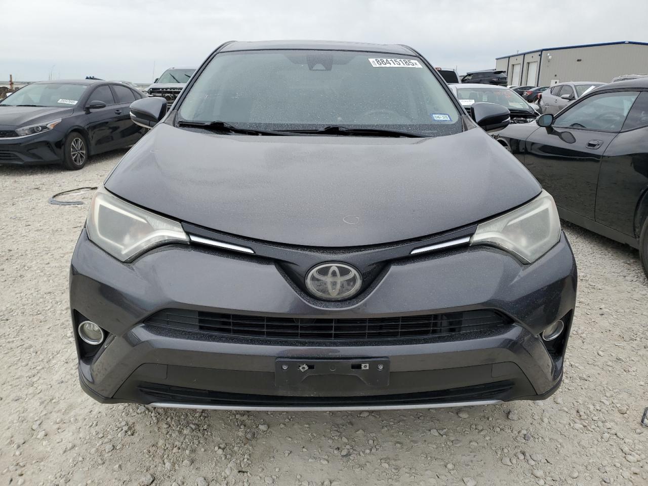 2018 Toyota RAV 4 VIN 2T3WFREVXJW410335 Copart auction photo, vandalism damage thumbnail 5