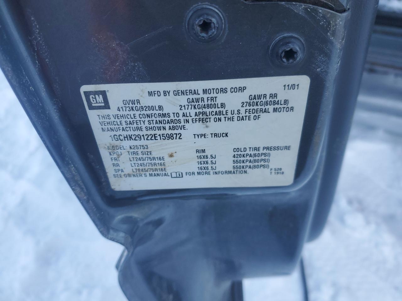 2002 Chevrolet Silverado VIN 1GCHK29122E159872 Copart auction photo, side damage thumbnail 12