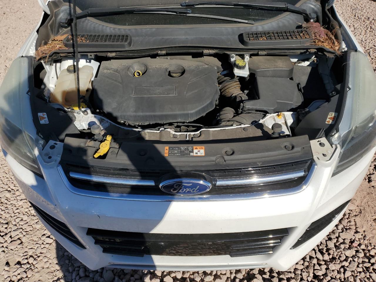 2016 Ford Escape VIN 1FMCU9J95GUA49857 Copart auction photo, vandalism damage thumbnail 12