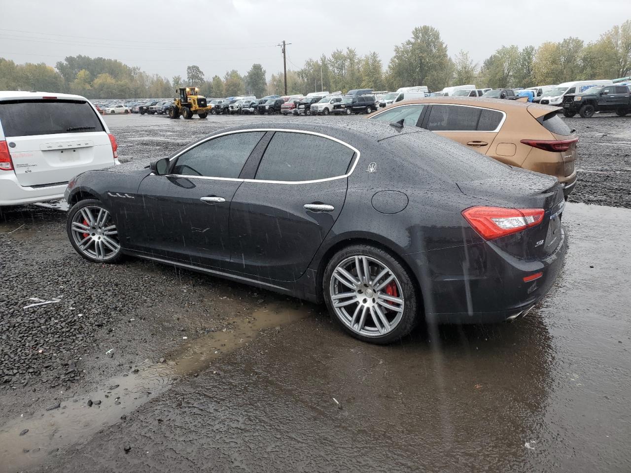 2017 Maserati Ghibli VIN ZAM57RTL1H1226304 Copart auction photo, front end damage thumbnail 2
