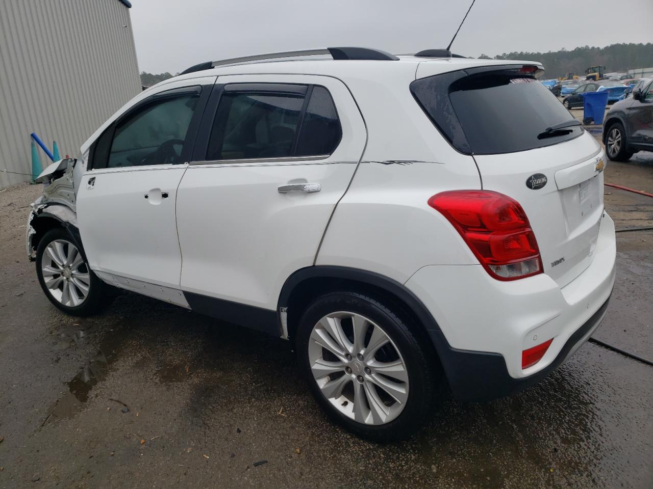 2017 Chevrolet Trax VIN 3GNCJMSB7HL266461 Copart auction photo, front end damage thumbnail 2
