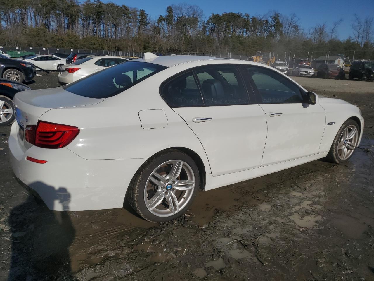2013 BMW 5er VIN WBAFU7C50DDU67431 Copart auction photo, minor dent/scratches damage thumbnail 3