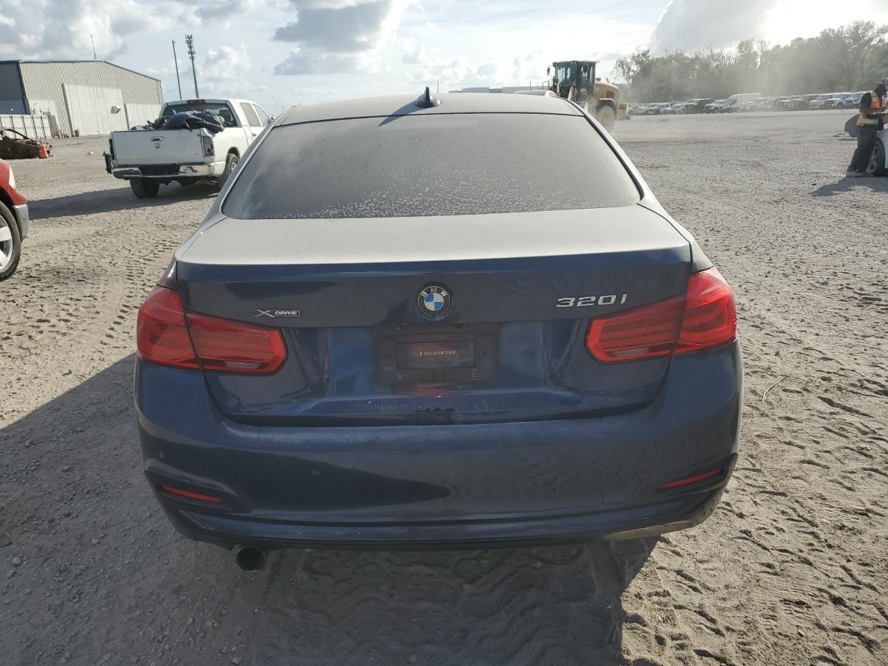 2016 BMW 3er VIN WBA8E5G58GNU20179 Copart auction photo, water/flood damage thumbnail 6