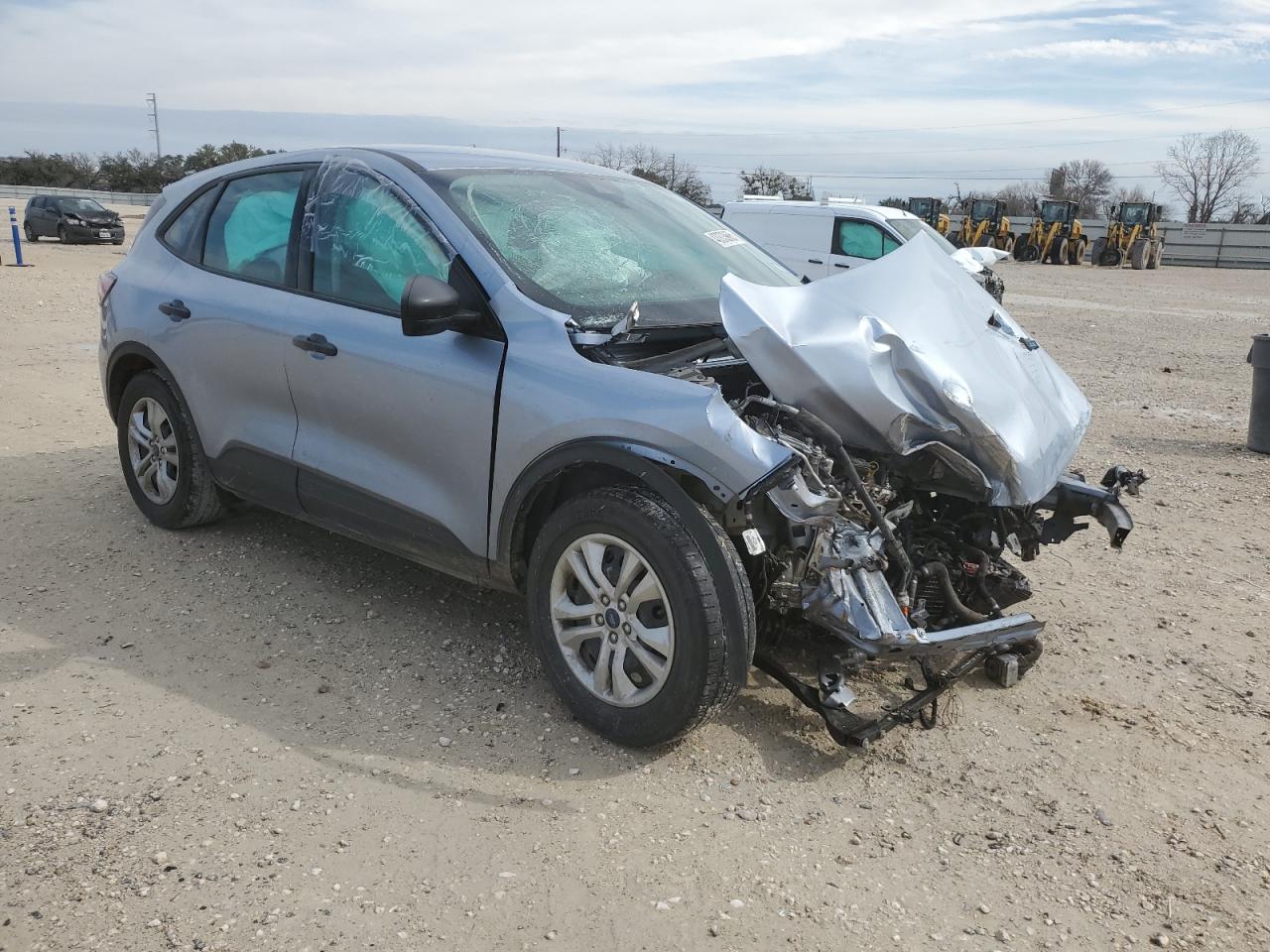 2022 Ford Escape VIN 1FMCU0F62NUB06443 Copart auction photo, front end / side damage thumbnail 4