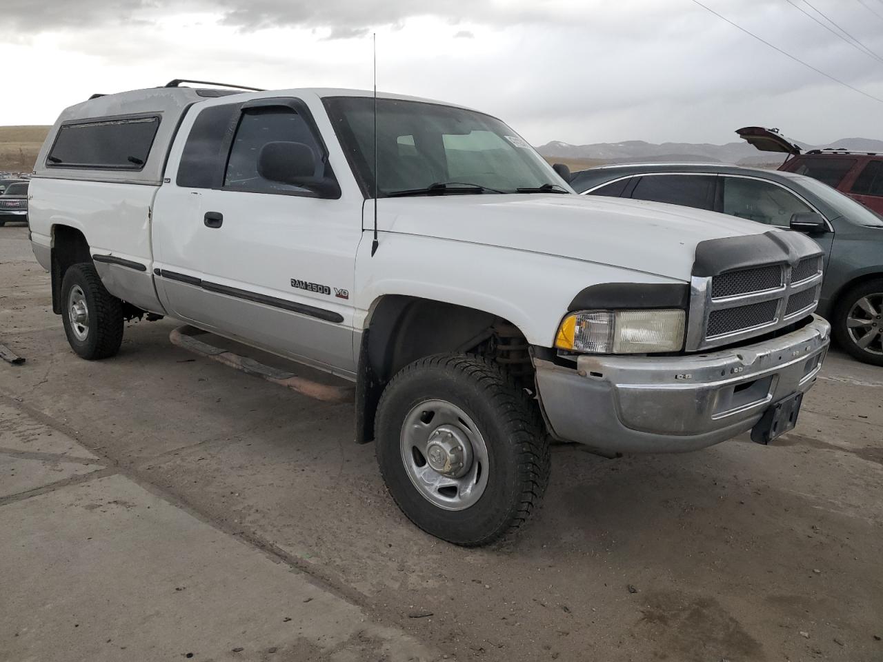 1998 Dodge RAM VIN 1B7KF23W1WJ244472 Copart auction photo, front end damage thumbnail 4