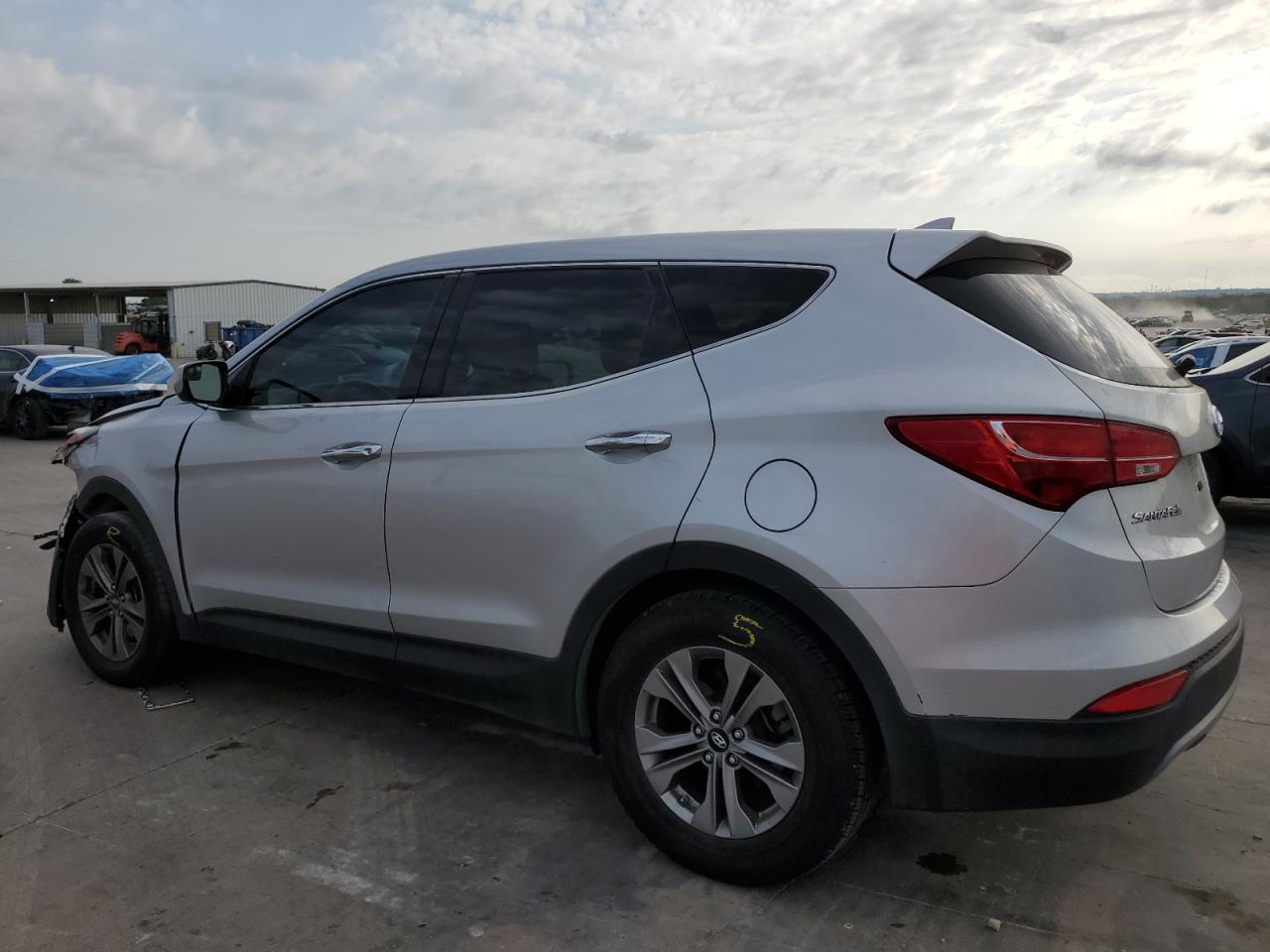 2016 Hyundai Santa Fe VIN 5XYZT3LB9GG352981 Copart auction photo, front end damage thumbnail 2