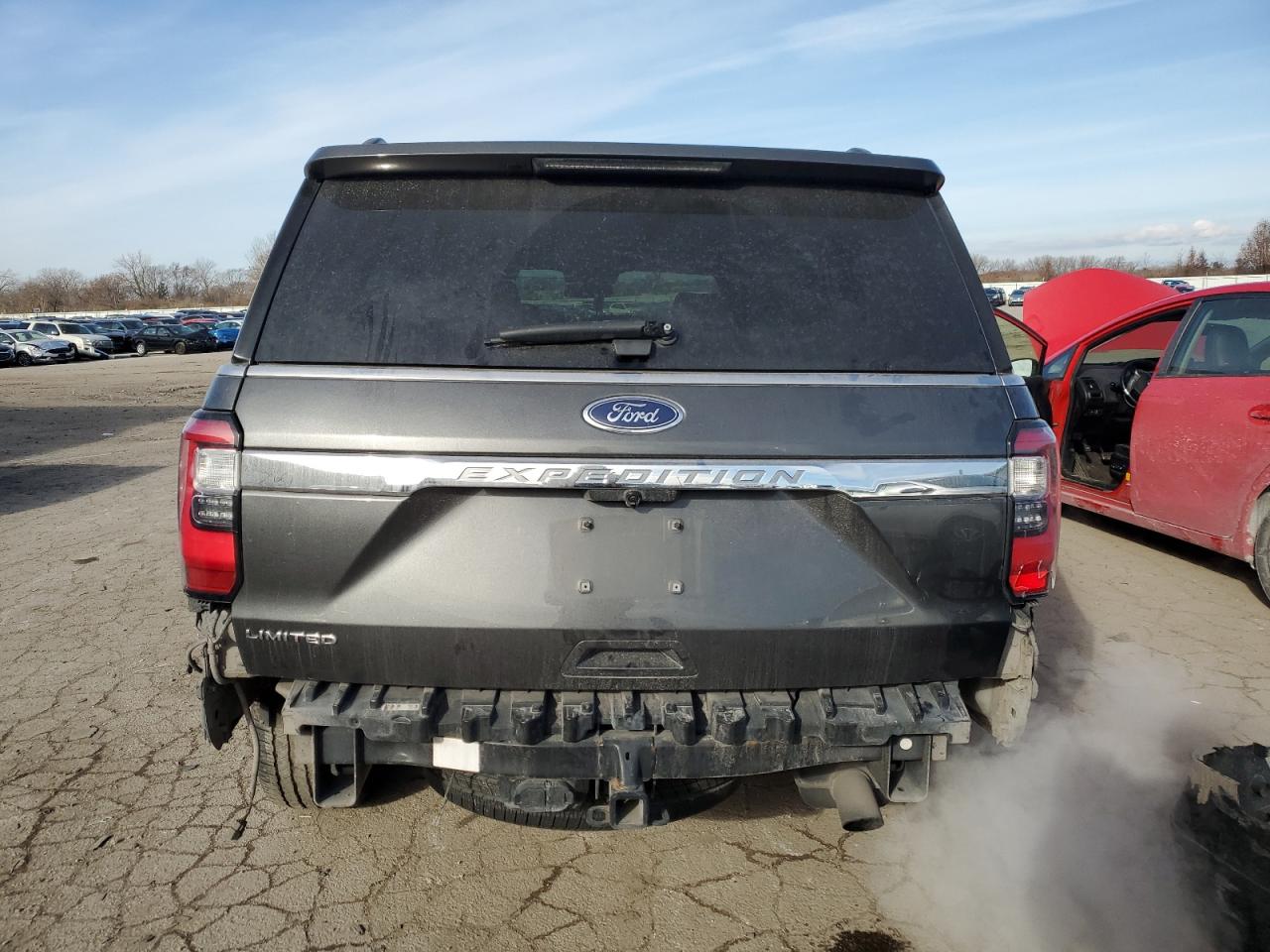2020 Ford Expedition VIN 1FMJU2AT6LEA13416 Copart auction photo, all over damage thumbnail 6