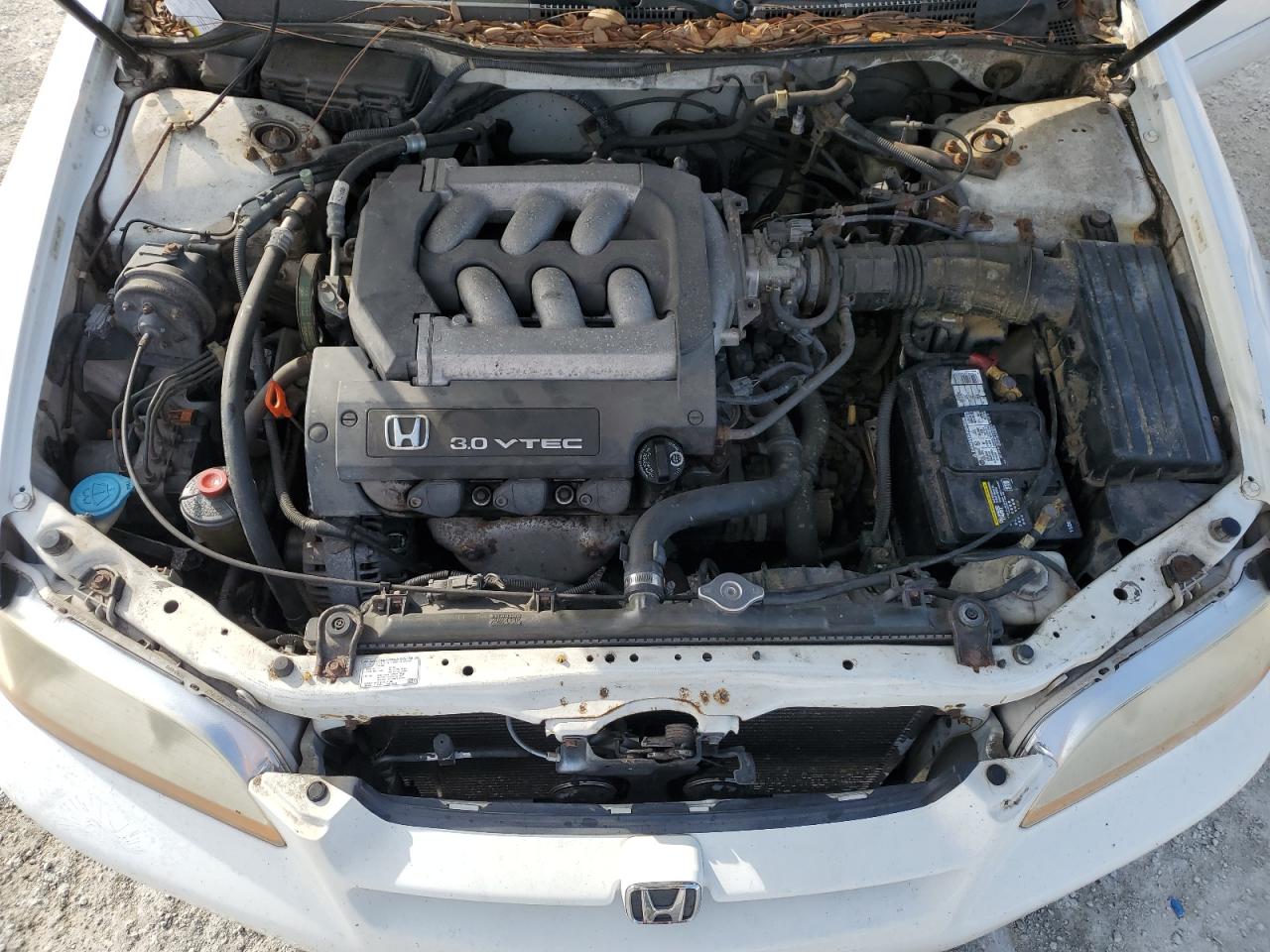 2000 Honda Accord VIN 1HGCG1658YA098381 Copart auction photo, side damage thumbnail 11