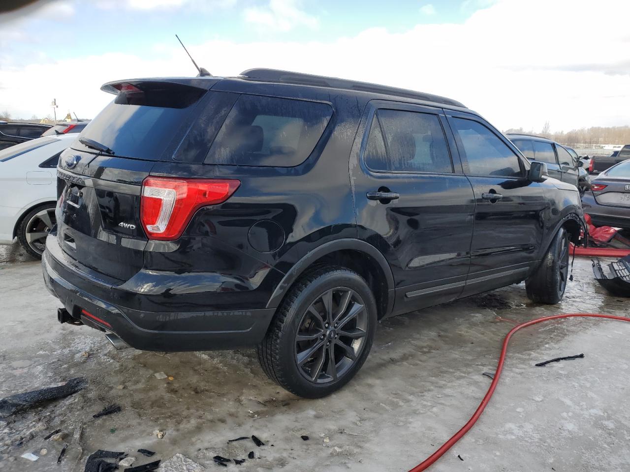 2018 Ford Explorer VIN 1FM5K8D80JGB76937 Copart auction photo, front end / rear end damage thumbnail 3