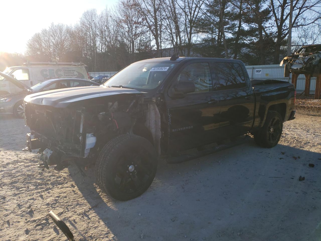 2015 Chevrolet Silverado VIN 3GCUKREC1FG235319