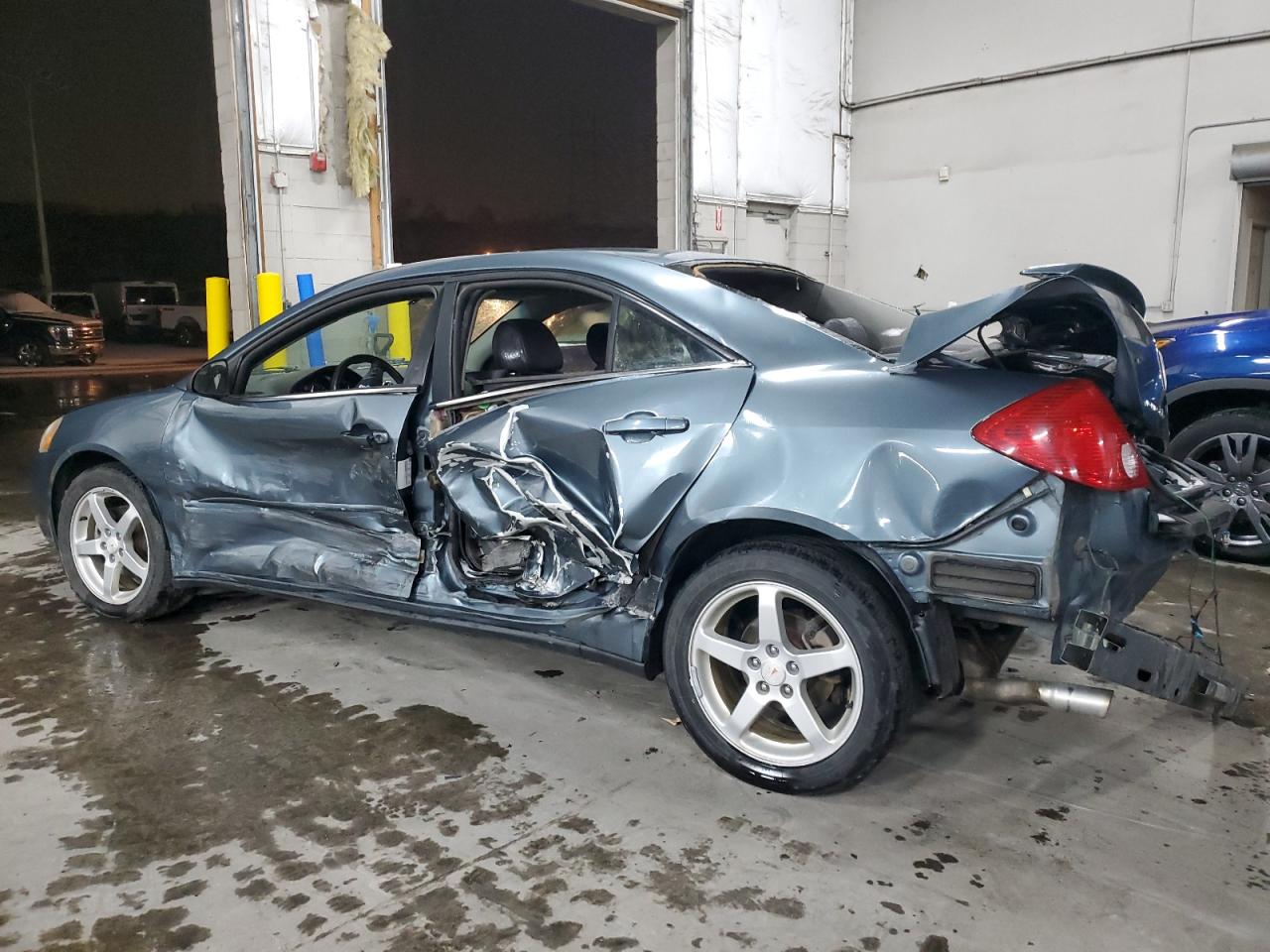 2006 Pontiac G6 VIN 1G2ZH558464143387 Copart auction photo, side / rear end damage thumbnail 2