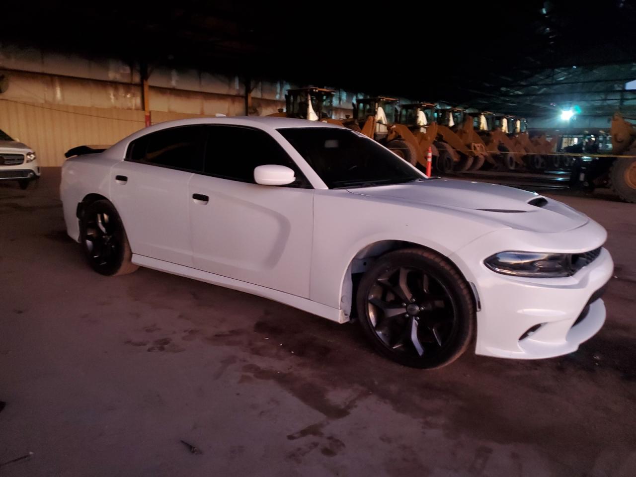 2019 Dodge Charger VIN 2C3CDXCT5KH630244 Copart auction photo, minor dent/scratches damage thumbnail 4
