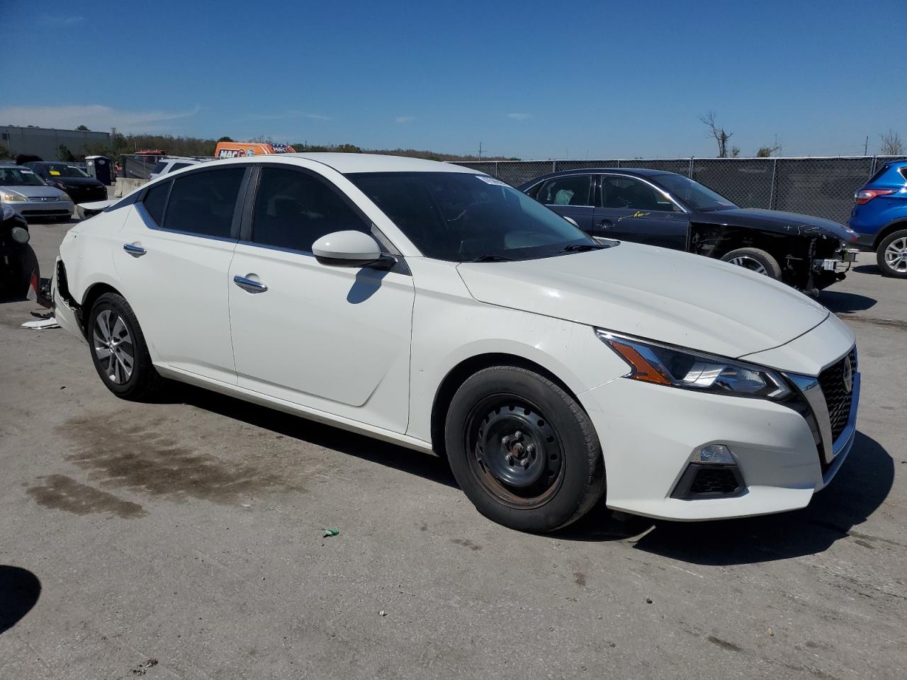 2020 Nissan Altima VIN 1N4BL4BV1LC200314 Copart auction photo, rear end damage thumbnail 4