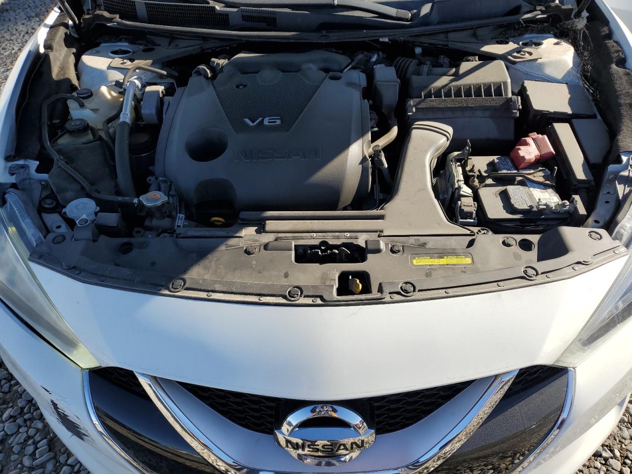 2017 Nissan Maxima VIN 1N4AA6APXHC398902 Copart auction photo, normal wear / front end damage thumbnail 11