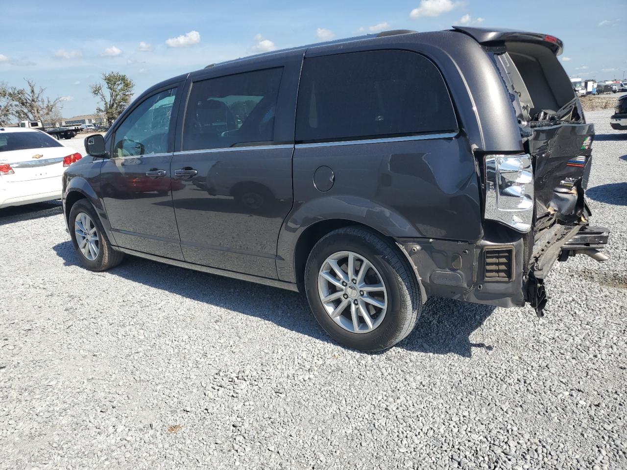 2019 Dodge Caravan VIN 2C4RDGCG0KR786808 Copart auction photo, rear end / front end damage thumbnail 2