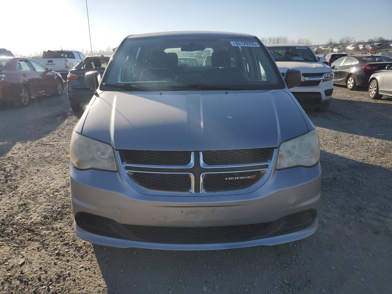 2014 Dodge Caravan VIN 2C4RDGBG3ER407578 Copart auction photo, water/flood damage thumbnail 5