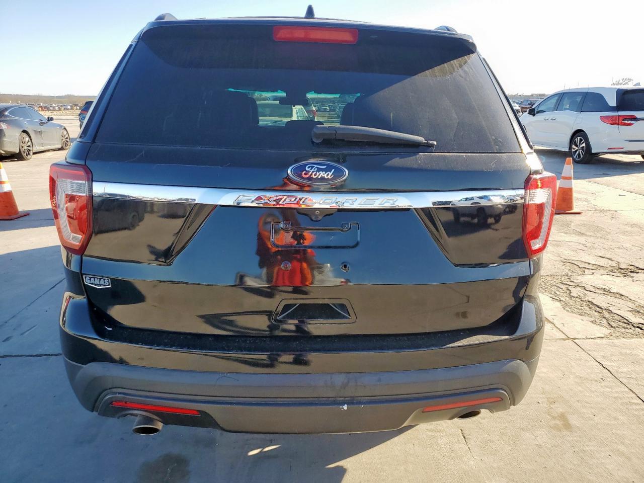 2016 Ford Explorer VIN 1FM5K7B83GGC46050 Copart auction photo, front end / side damage thumbnail 6