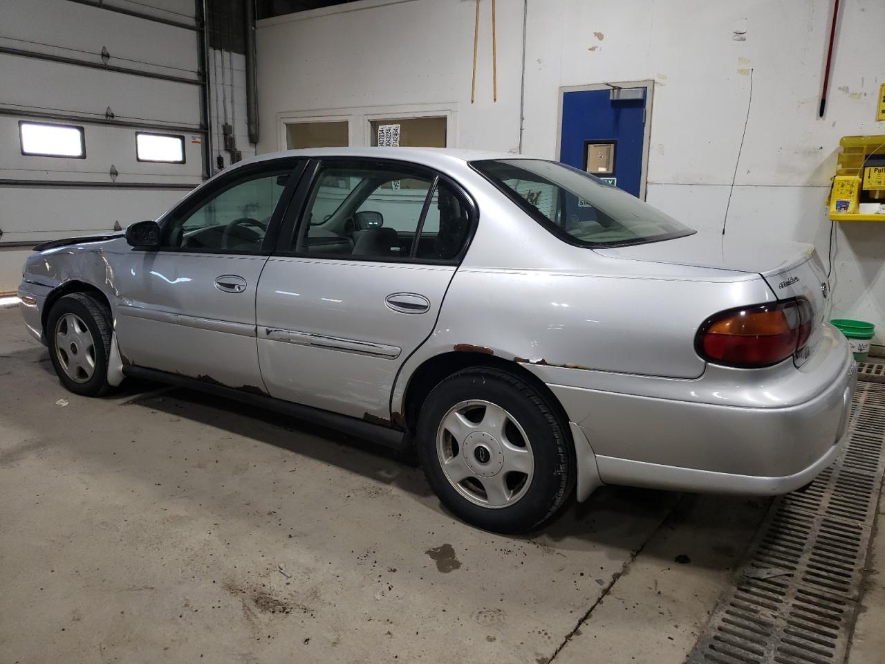 2002 Chevrolet Malibu VIN 1G1ND52J22M529225 Copart auction photo, front end / side damage thumbnail 2