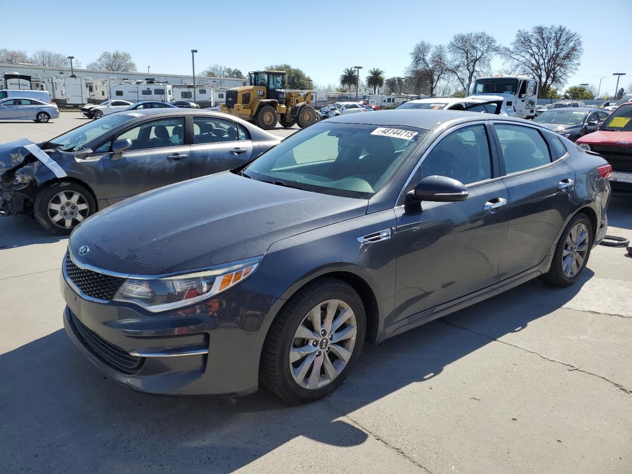 2017 KIA Optima VIN 5XXGT4L36HG171381 - Copart auction photo